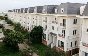 giá tăng cao khiến người mua khó tiếp cận mặc dụ thanh khoản thị trường thấp